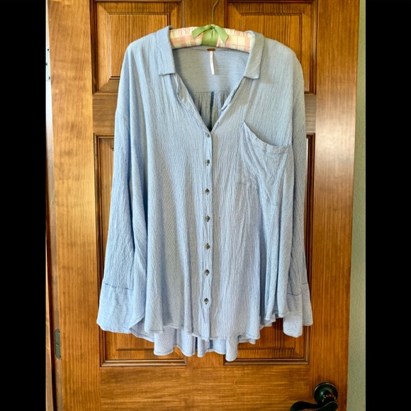 Free People Tops - Free People Flowy top Free People Tops - Free People Flowy top